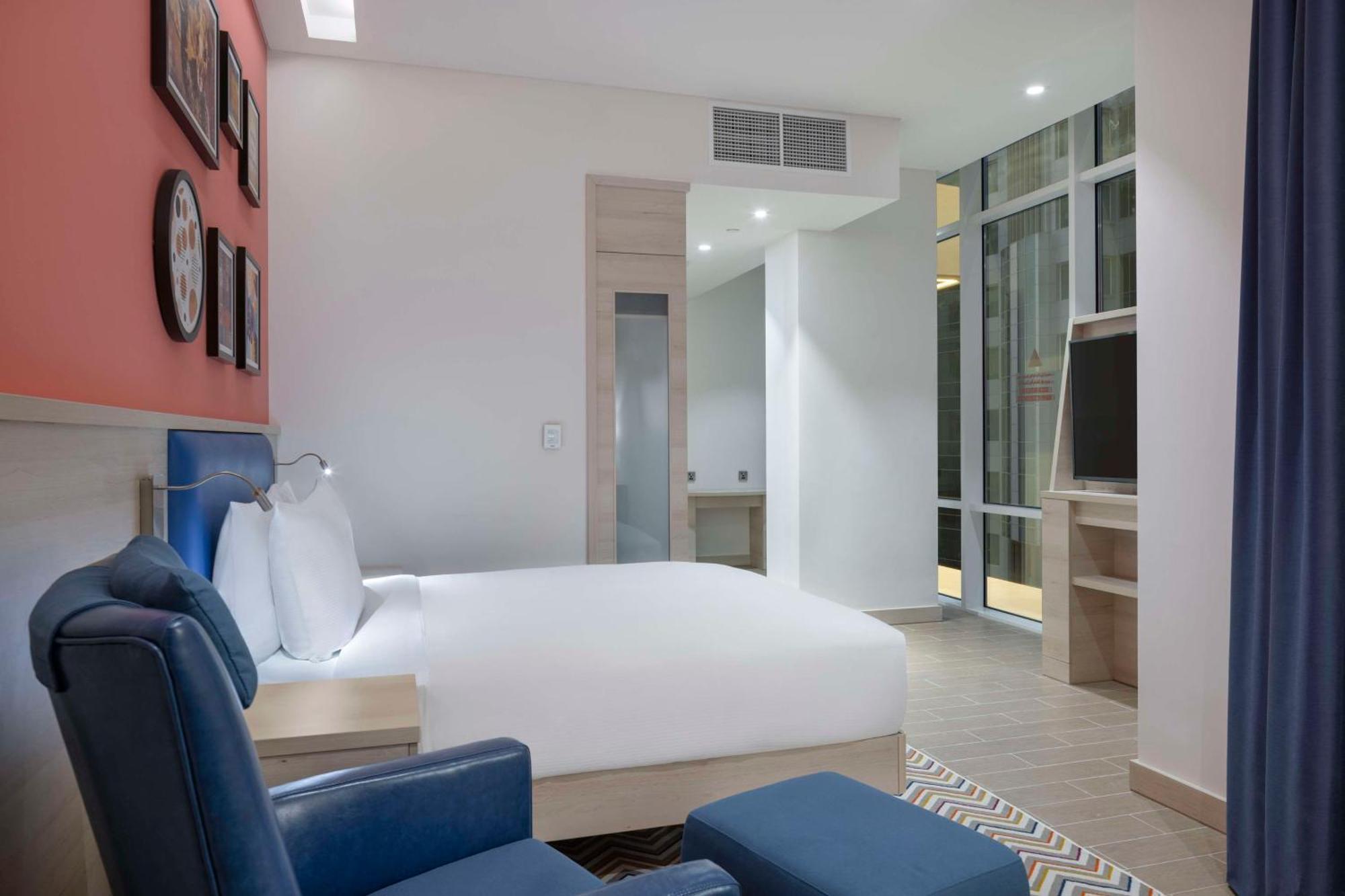 ホテル Hampton By Hilton Doha Old Town エクステリア 写真