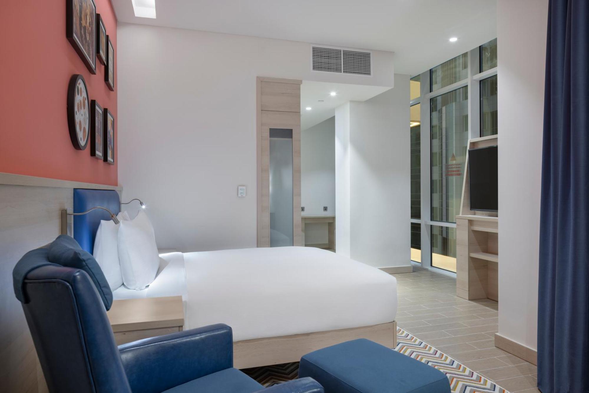 ホテル Hampton By Hilton Doha Old Town エクステリア 写真